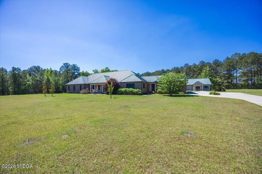2415 Elko Road Elko, GA 31025