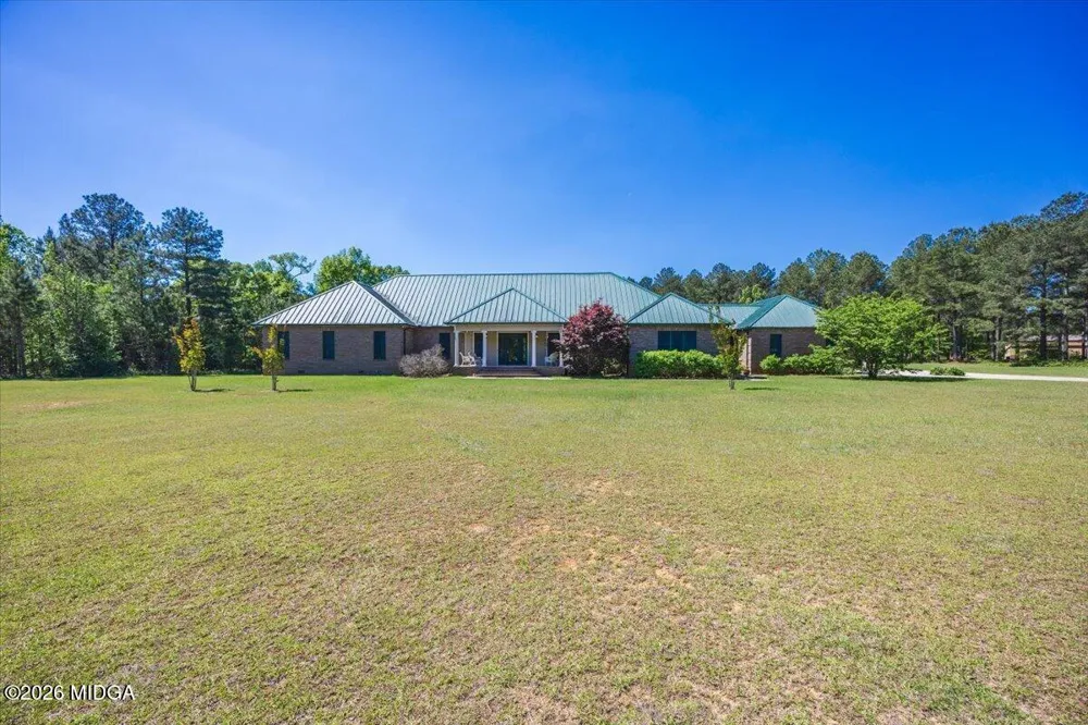 2415 Elko Road Elko, GA 31025