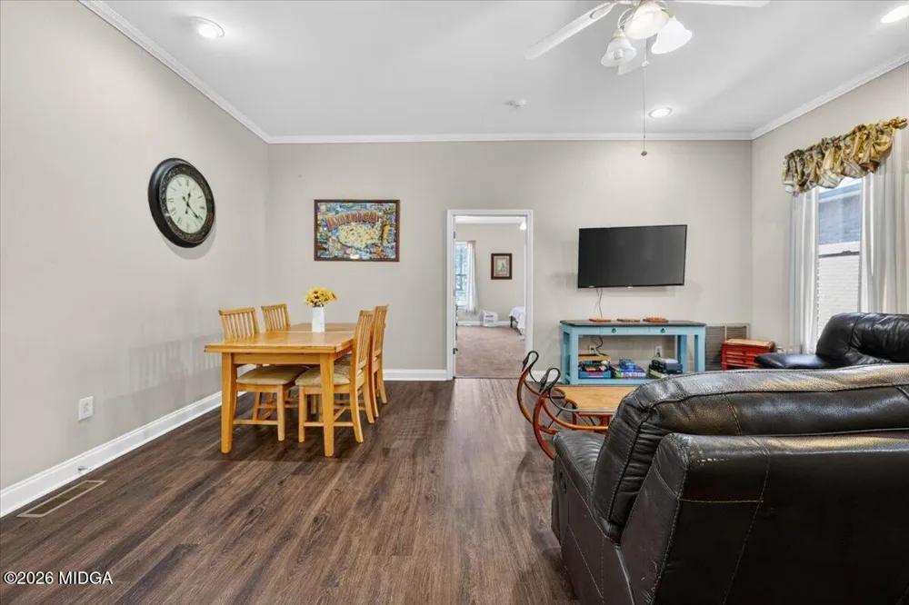 2415 Elko Road Elko, GA 31025