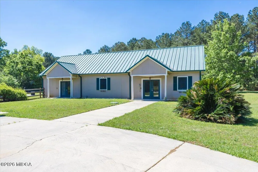 2415 Elko Road Elko, GA 31025