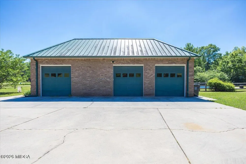 2415 Elko Road Elko, GA 31025