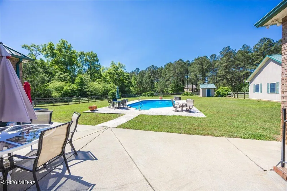 2415 Elko Road Elko, GA 31025
