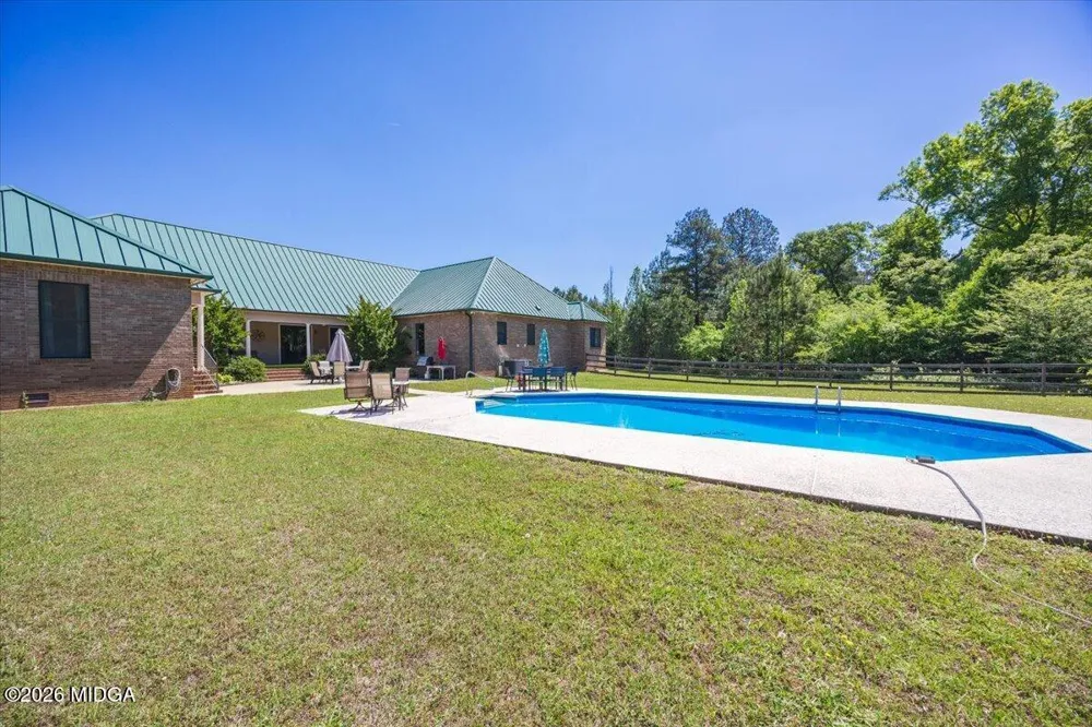 2415 Elko Road Elko, GA 31025