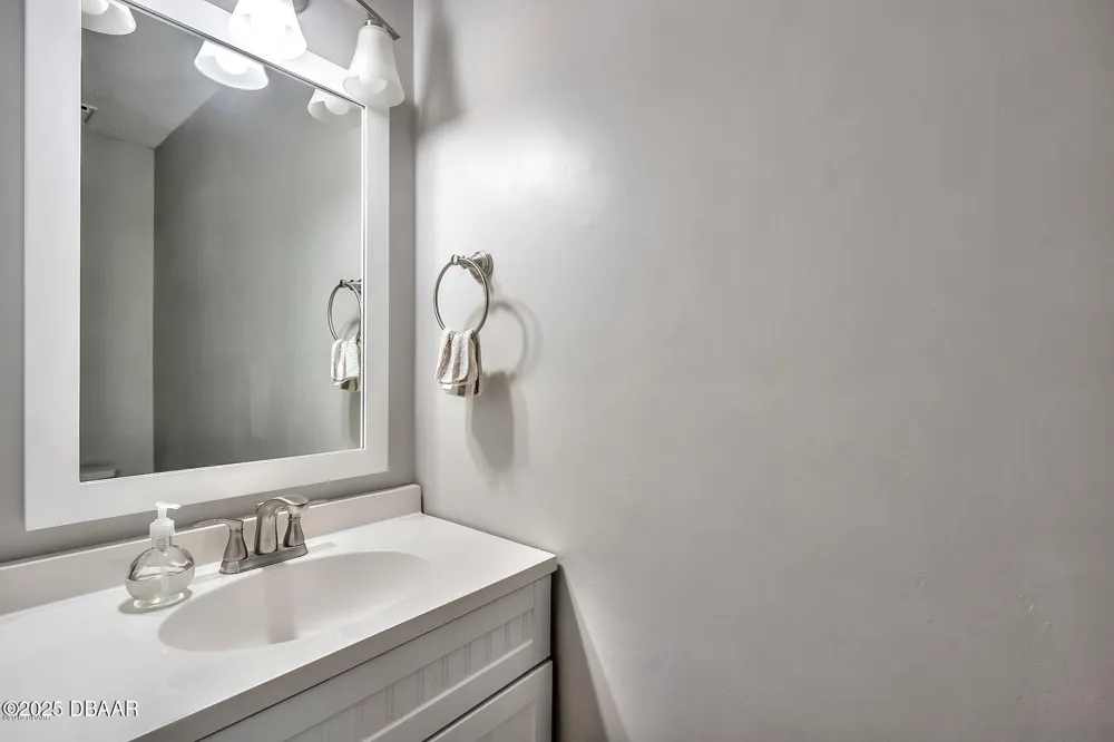 3656 Jackson Street #10 Port Orange, FL 32129