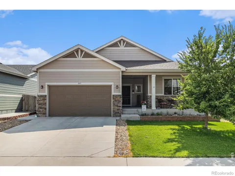 843 Settlers Drive