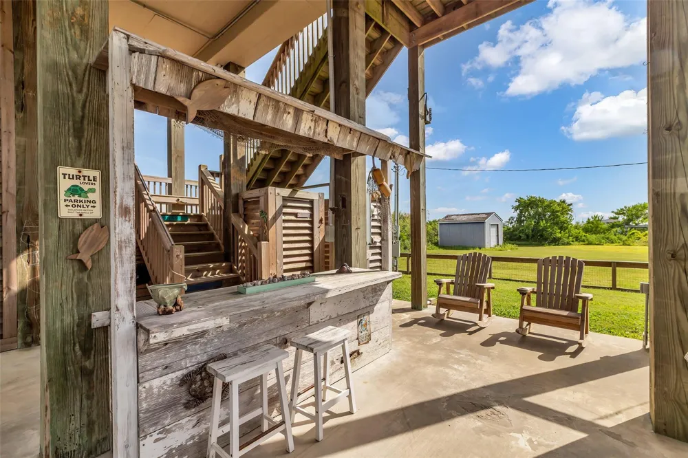 145 Jewel Drive Port Bolivar, TX 77650