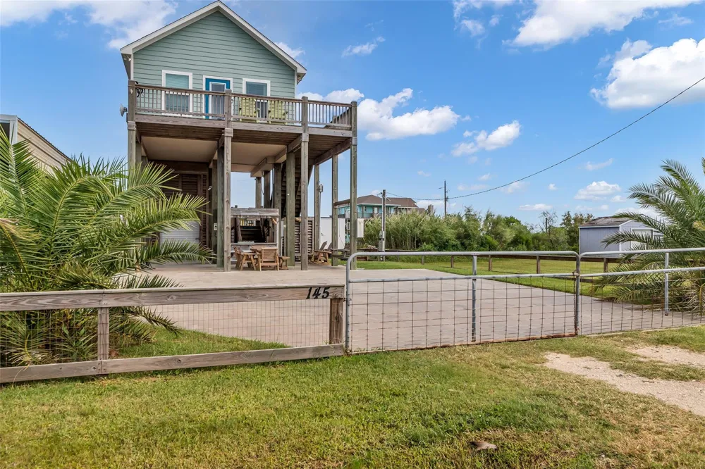 145 Jewel Drive Port Bolivar, TX 77650