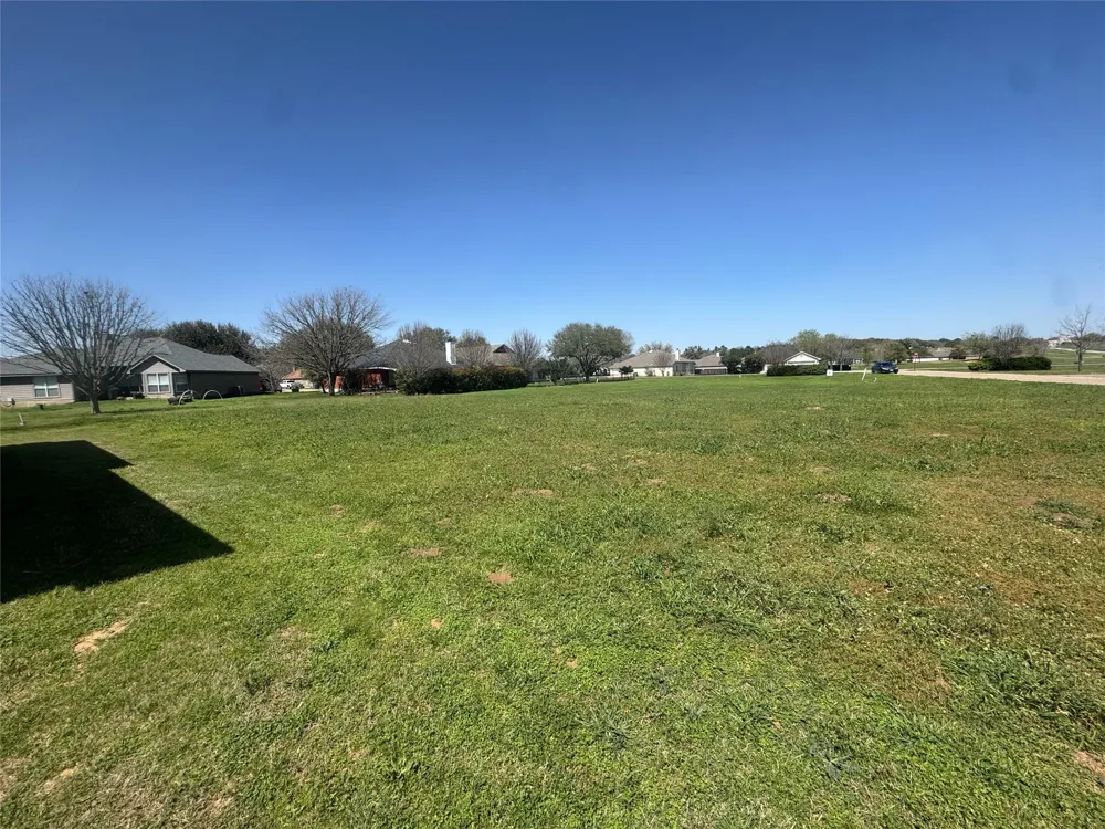 102 Bobolink Drive Bastrop, TX 78602