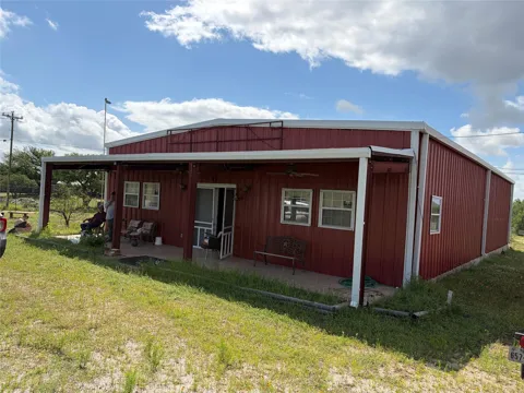 1060 Ranch Road 3404