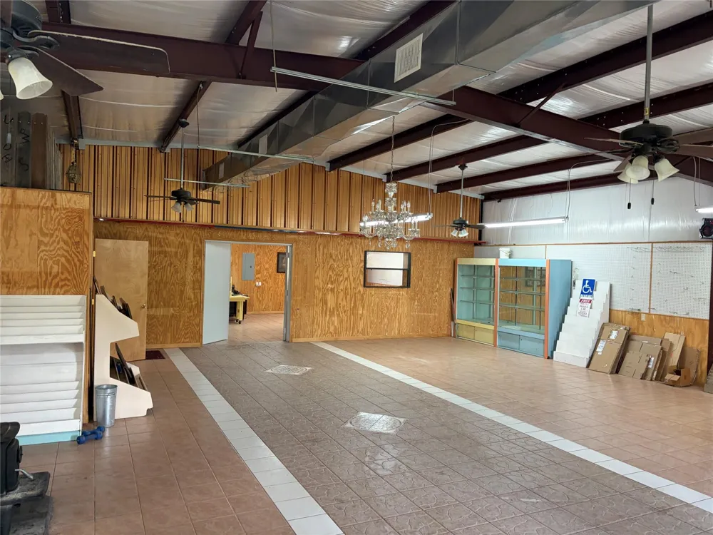 1060 Ranch Road 3404 Kingsland, TX 78639