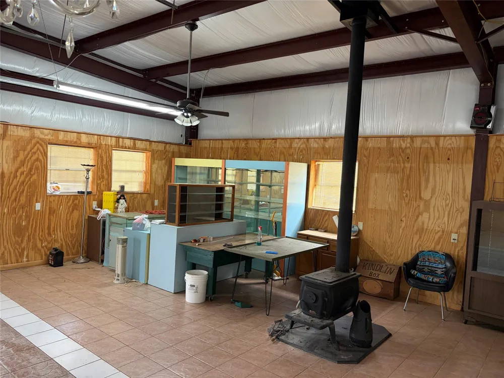 1060 Ranch Road 3404 Kingsland, TX 78639