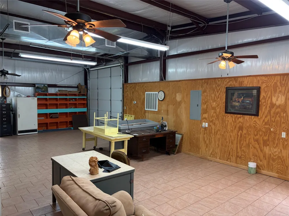 1060 Ranch Road 3404 Kingsland, TX 78639