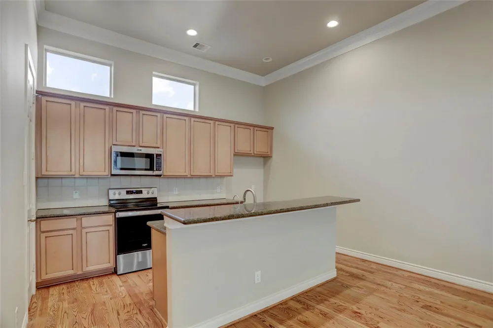 9133 Creekstone Lake Drive Houston, TX 77054
