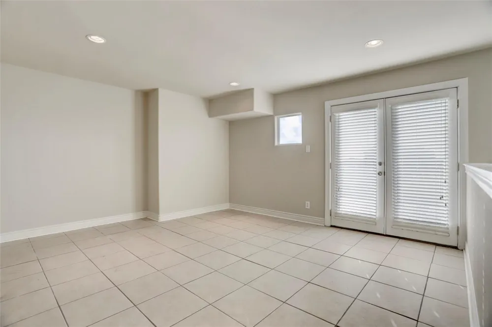 9133 Creekstone Lake Drive Houston, TX 77054