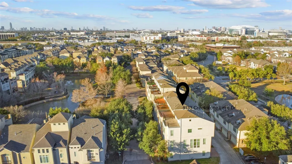 9133 Creekstone Lake Drive Houston, TX 77054
