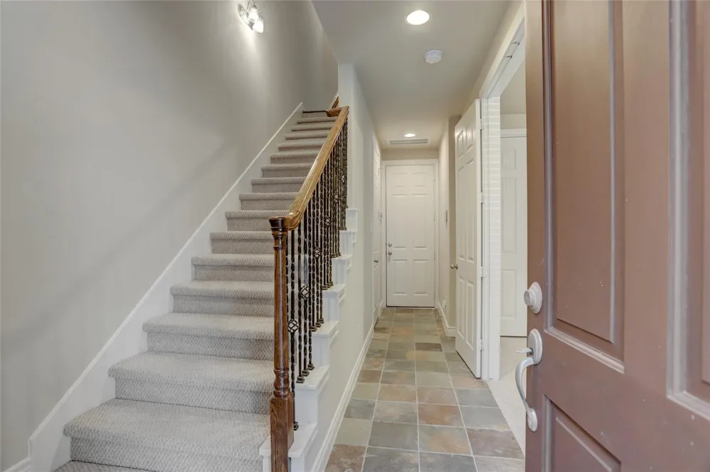 9133 Creekstone Lake Drive Houston, TX 77054