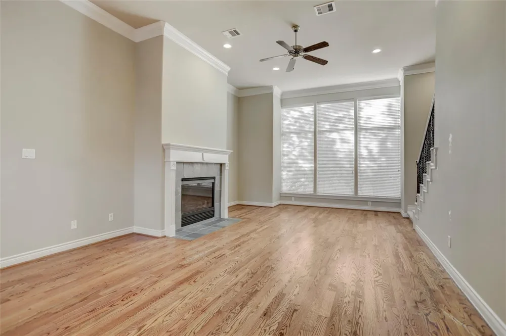 9133 Creekstone Lake Drive Houston, TX 77054