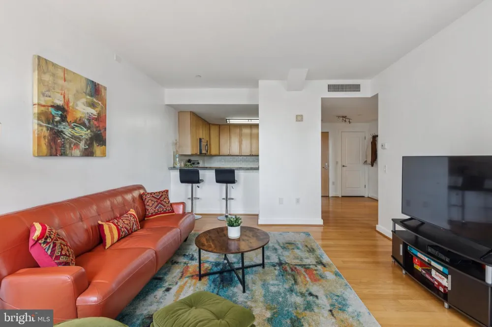 111 S 15TH STREET #2106 Philadelphia, PA 19102
