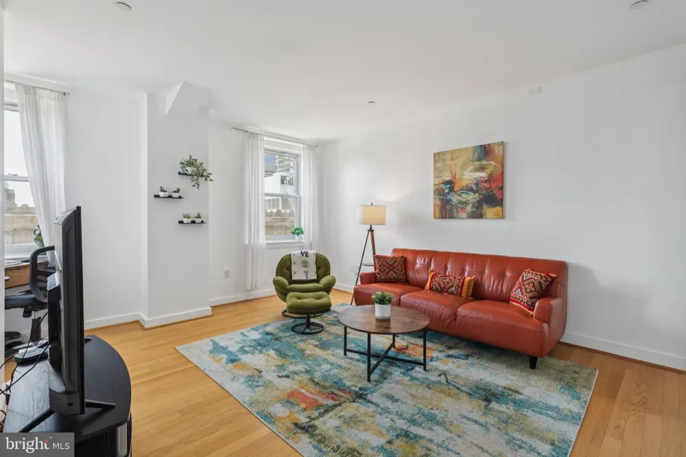 111 S 15TH STREET #2106 Philadelphia, PA 19102