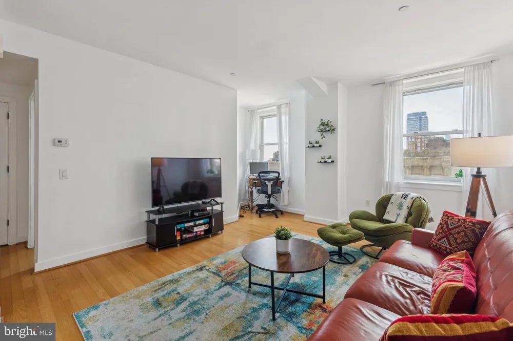 111 S 15TH STREET #2106 Philadelphia, PA 19102