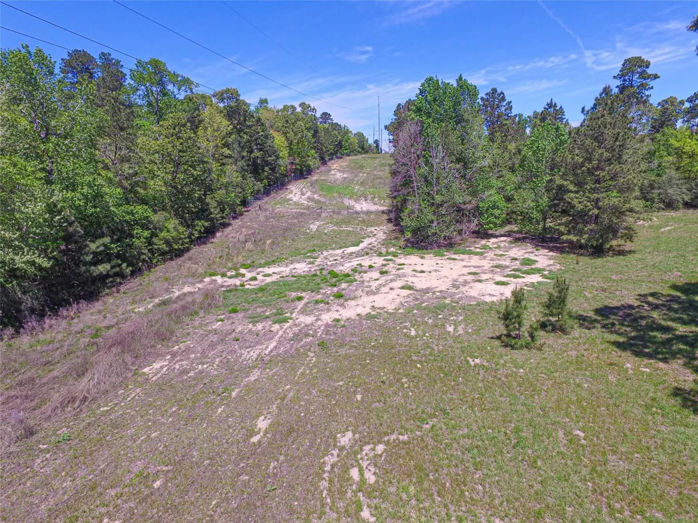 280 Waka Livingston, TX 77351