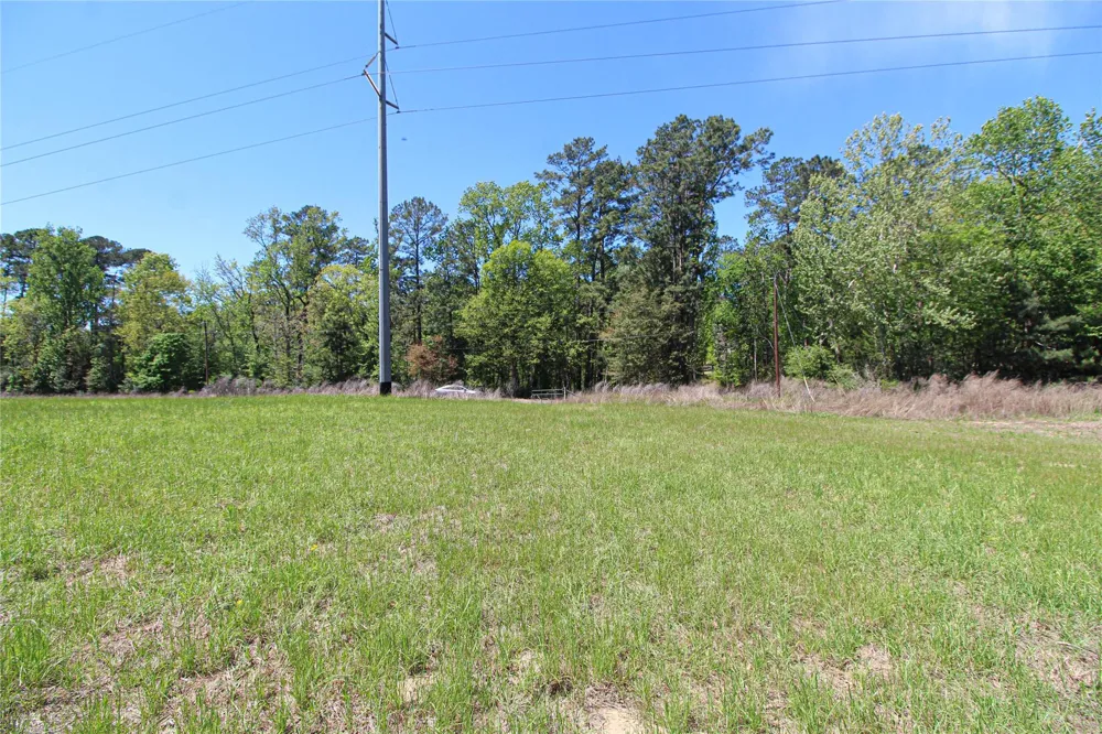 280 Waka Livingston, TX 77351