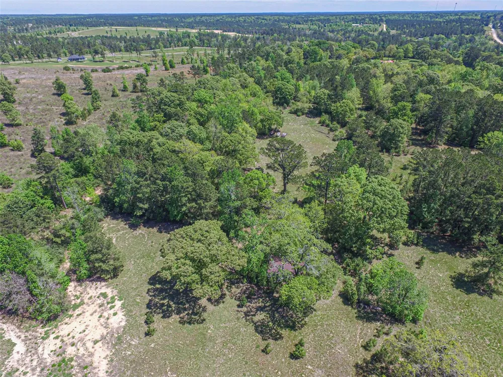 280 Waka Livingston, TX 77351