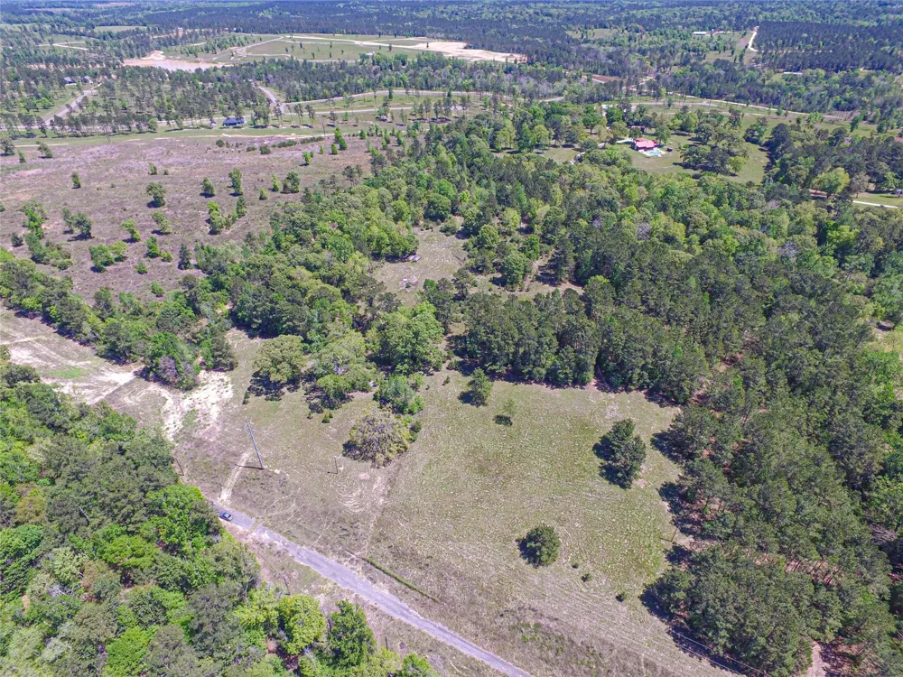 280 Waka Livingston, TX 77351