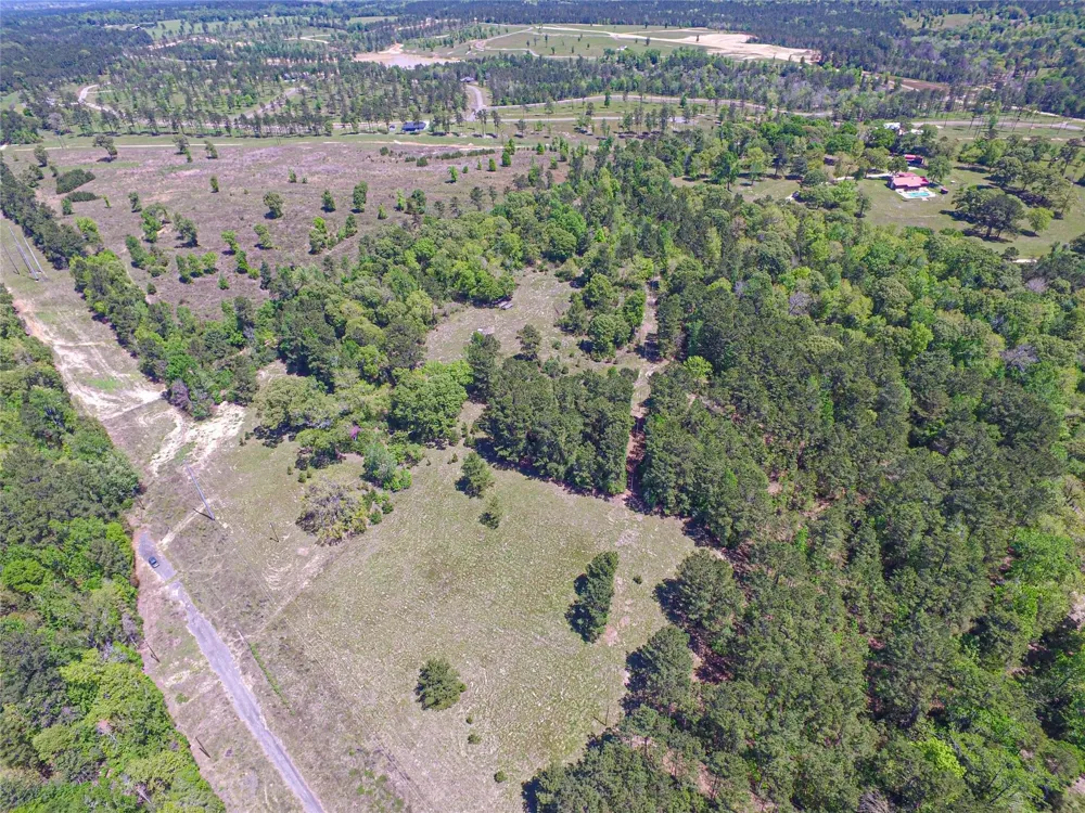 280 Waka Livingston, TX 77351