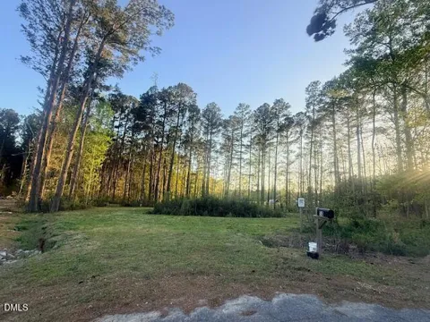 50 Settlers Place