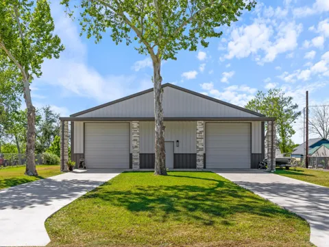 174 County Road 243
