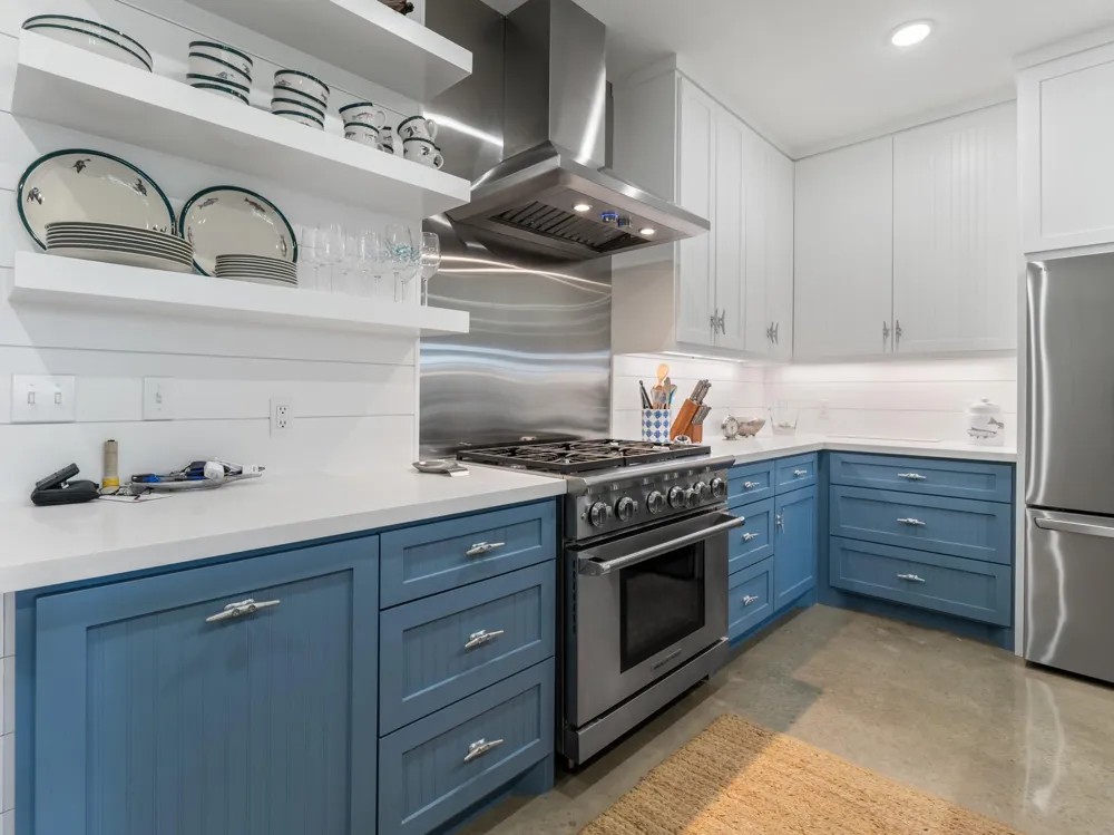 174 County Road 243 Bay City, TX 77414