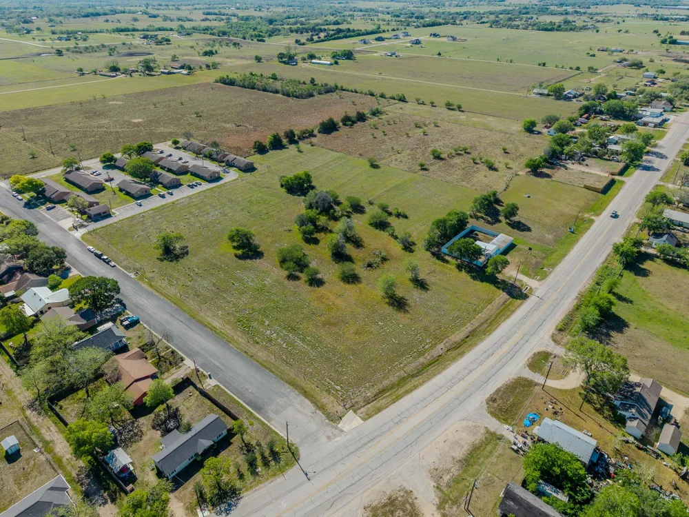 Us Hwy 77 Schulenburg, TX 78956