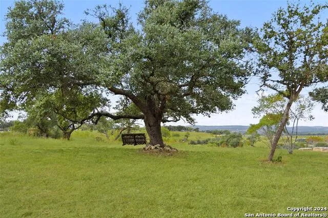 1900 Byrd Ranch Johnson City, TX 78636