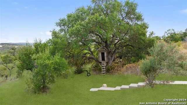 1900 Byrd Ranch Johnson City, TX 78636