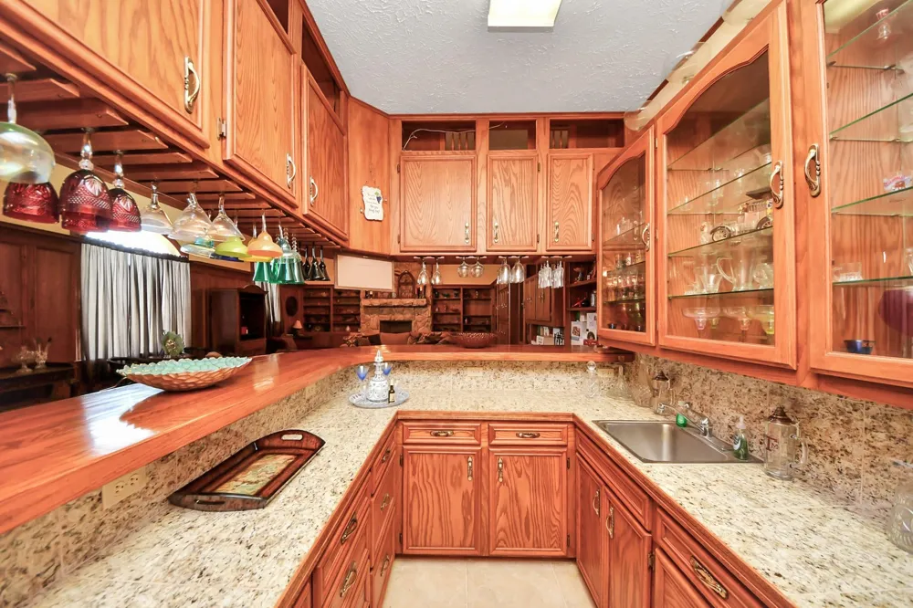 7018 Railroad Street Wallis, TX 77485