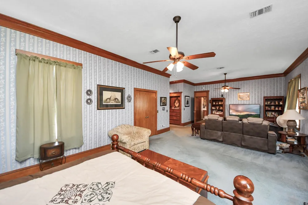 7018 Railroad Street Wallis, TX 77485