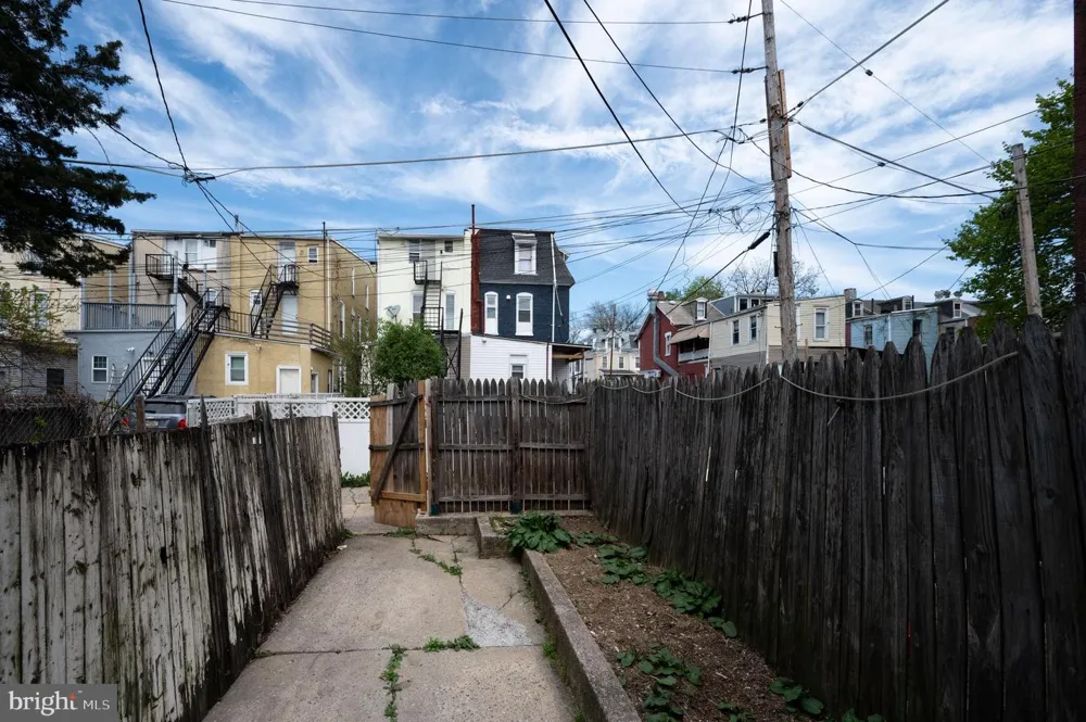 235 HUDSON STREET Reading, PA 19601