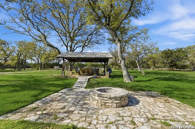125 MAUK RD Ingram, TX 78025