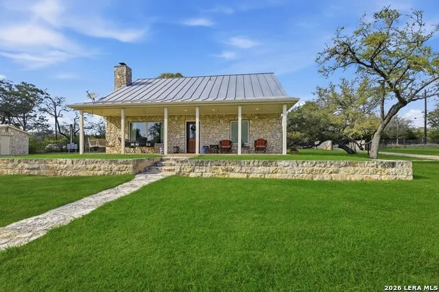 125 MAUK RD Ingram, TX 78025
