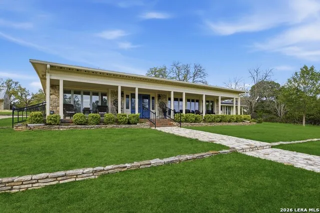 125 MAUK RD Ingram, TX 78025