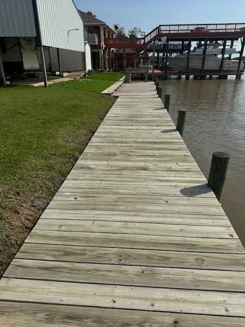 2031 Beach Road Matagorda, TX 77457