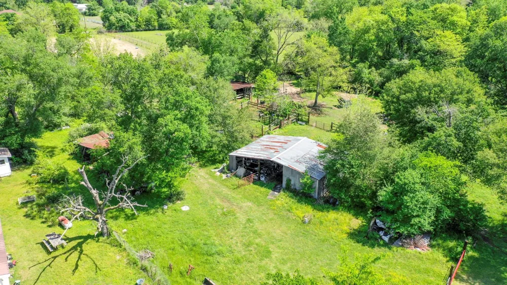 7000 Fm 3060 Midway, TX 75852