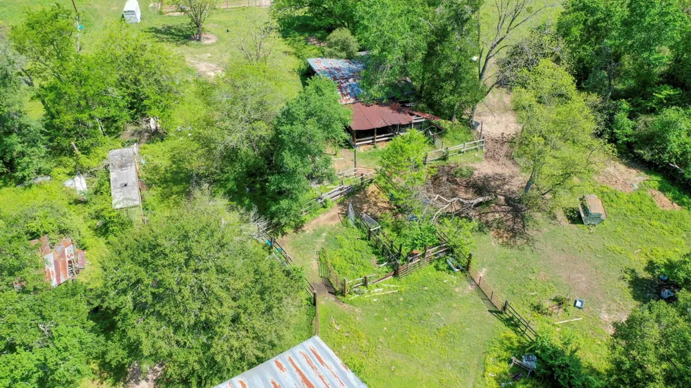 7000 Fm 3060 Midway, TX 75852