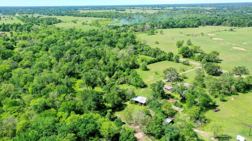 7000 Fm 3060 Midway, TX 75852