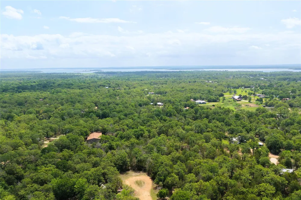 405 Possum Run Somerville, TX 77879