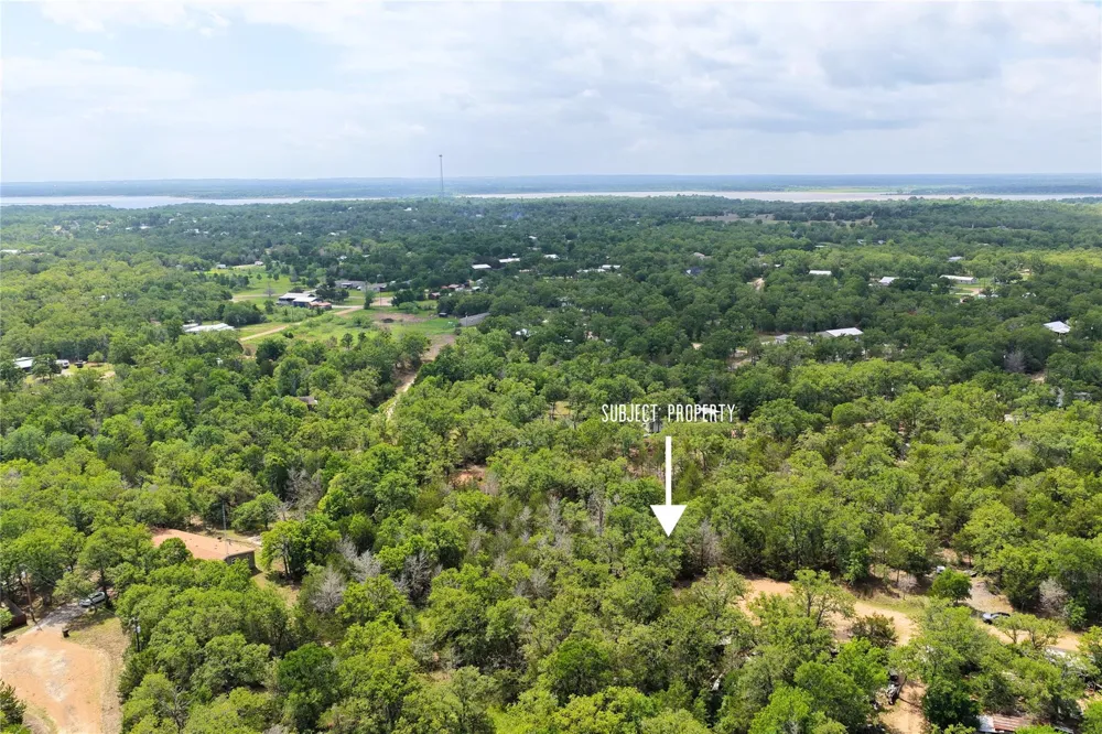 405 Possum Run Somerville, TX 77879