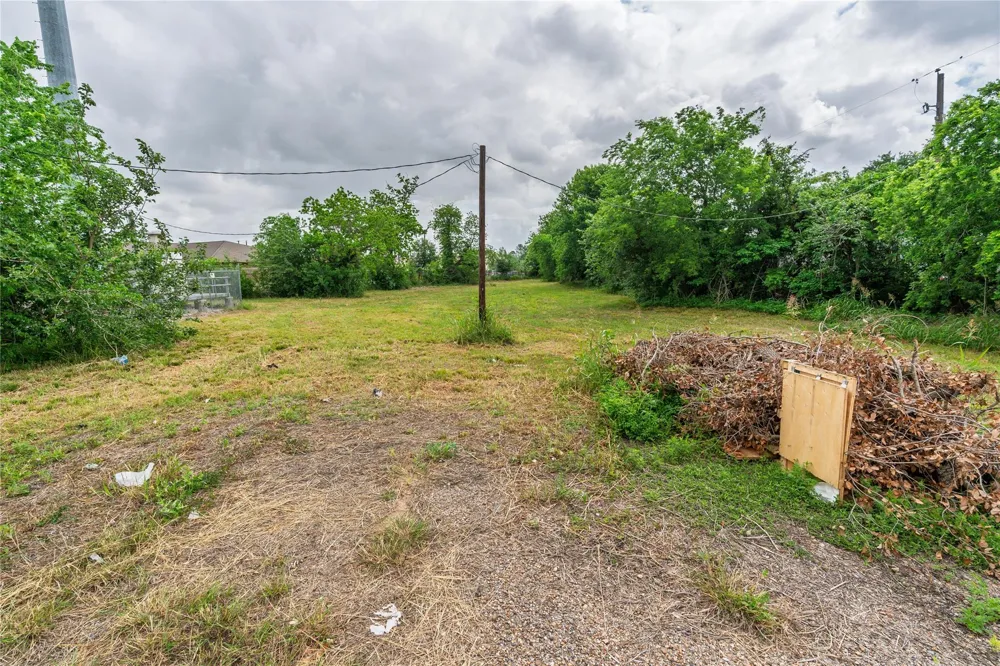 Shaver Road Pasadena, TX 77502