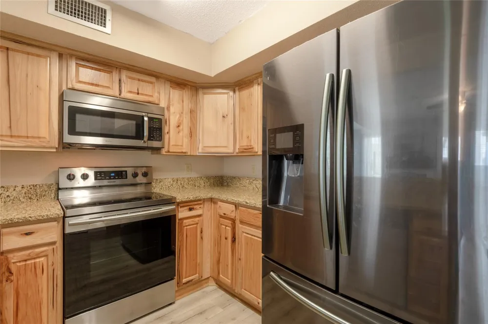 400 Echo Lane #27 Livingston, TX 77351