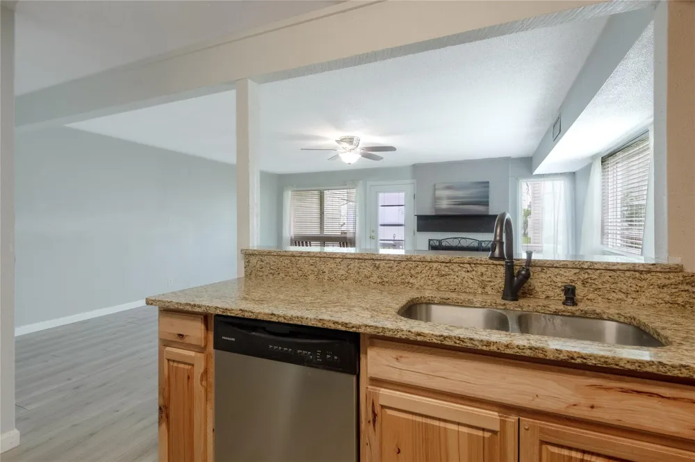 400 Echo Lane #27 Livingston, TX 77351